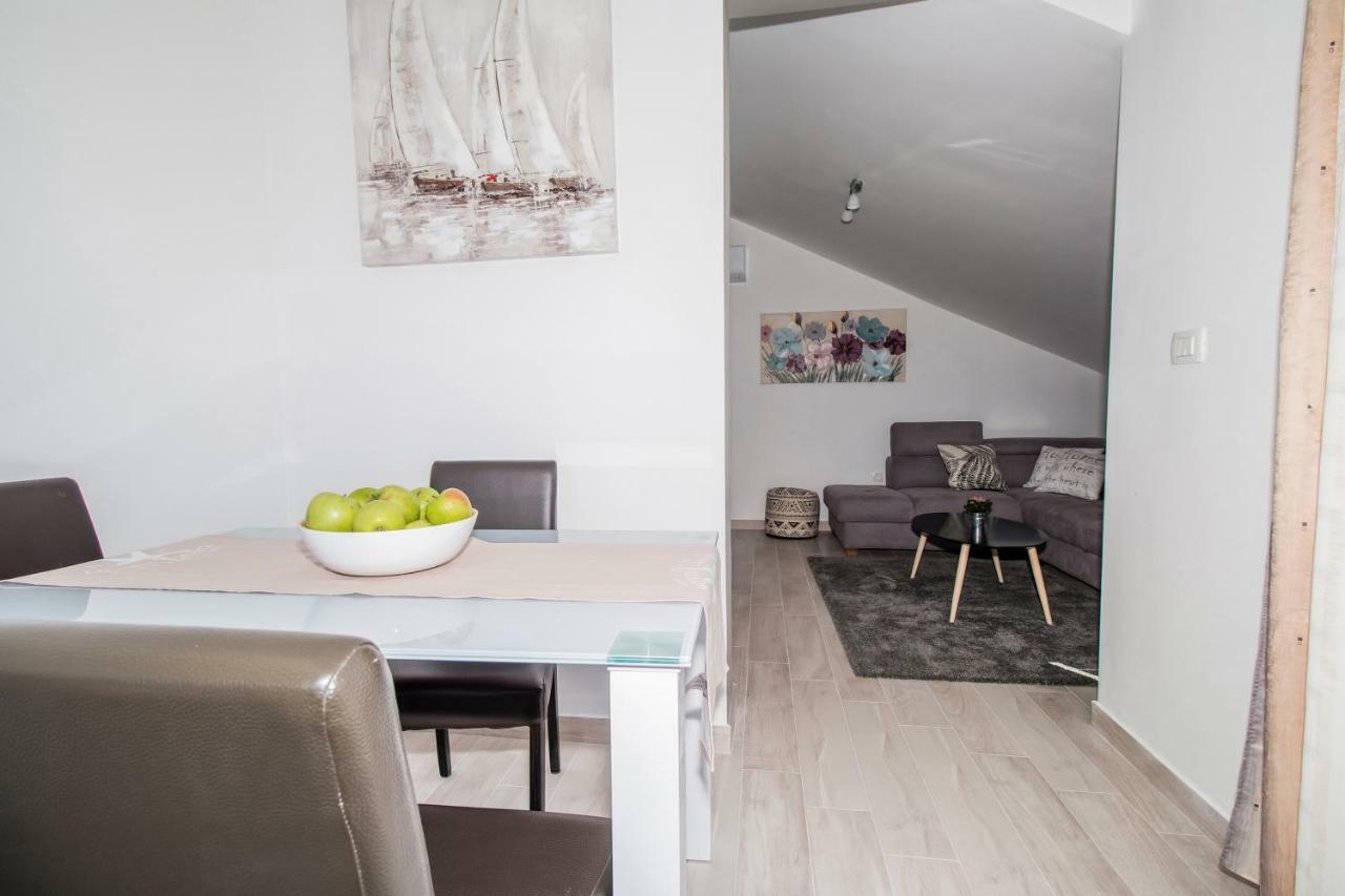 Apartment Hera With Balcony And Free Parking Ζαντάρ Εξωτερικό φωτογραφία